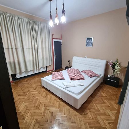 Picaso Residence Boekarest Buitenkant foto